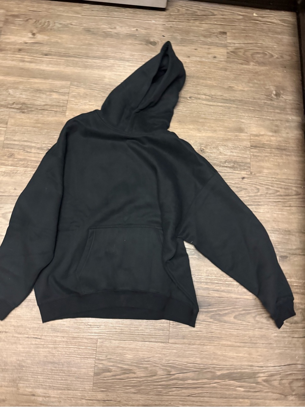 Men's Black Hooded Pullover Sweatshirt - Classic Hoodie